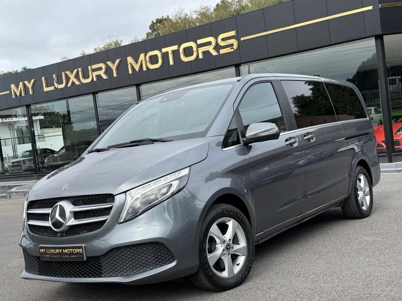 Mercedes-Benz V 300